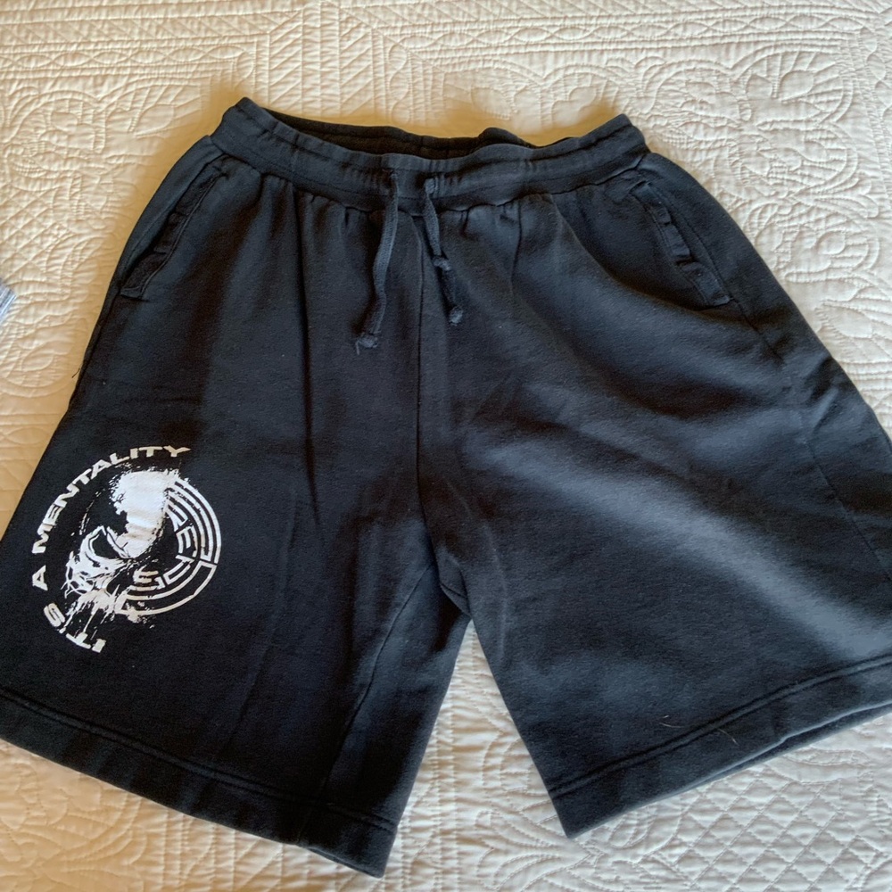 Men’s Eastbay shorts, size XL